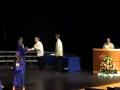 Faceplant à la cérémonie de remise de diplôme